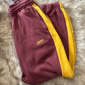 Levi’s Sweatpants